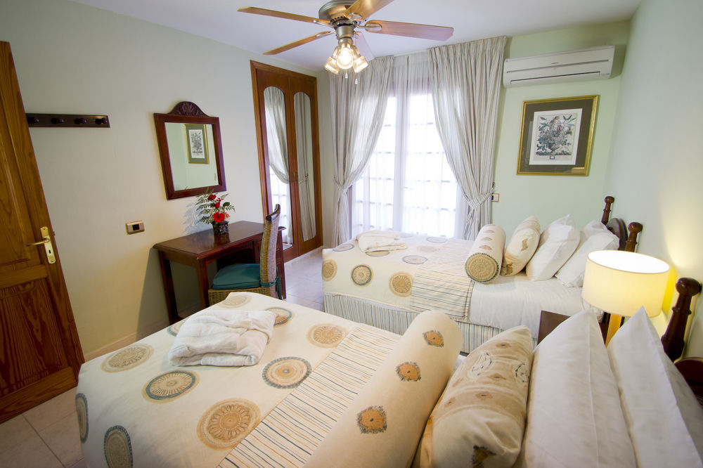 รอยัล เตเนริเฟ คันทรี คลับ บาย ไดม่อน รีสอร์ต Aparthotel ซานมิเกลเดียโบนา ภายนอก รูปภาพ